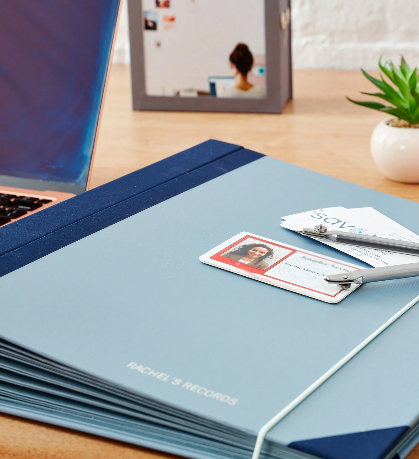 The Folio™ Document Organizer
